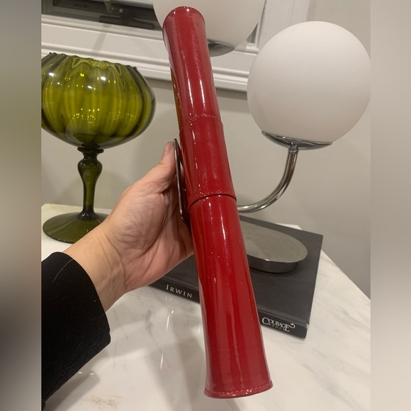 Roger Vivier Tube Clutch Vintage Patent Red - Picture 6 of 10